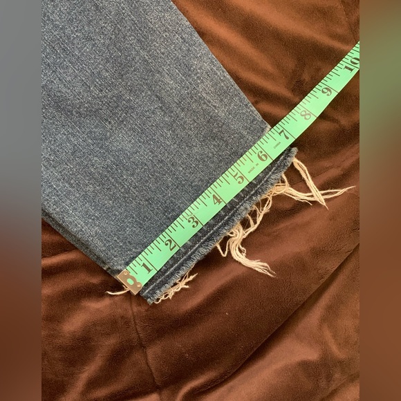 Old Navy Boyfriend Jeans EUC - Picture 7 of 8